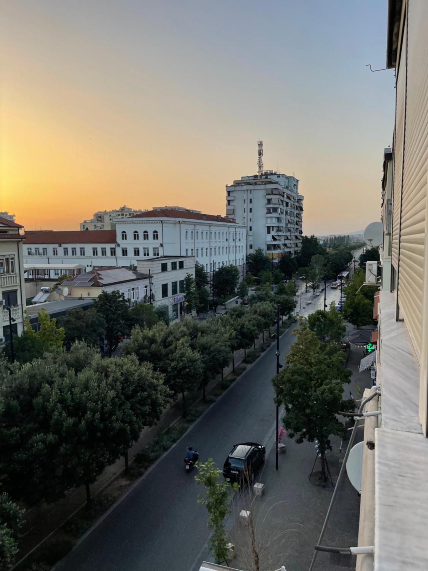 Urban City Center Тирана Екстериор снимка
